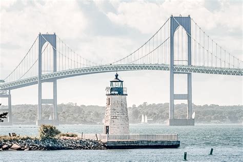 driving to newport ri.